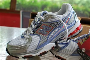 best running shoes for big guys with flat feet