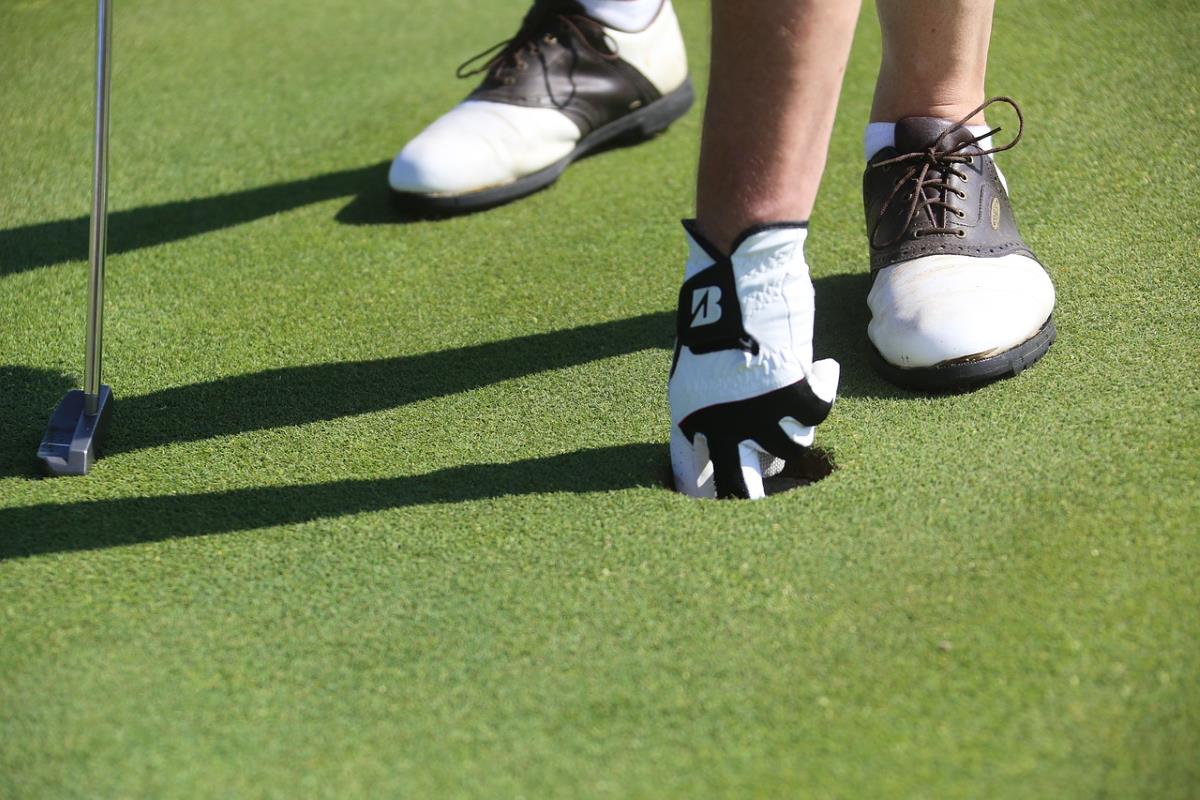 golf shoes with ankle support