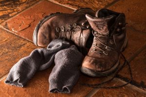 How to Break in and Maintain Boots for Maximum Lifespan?