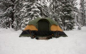 Beginner Tips For A Successful Winter Camping