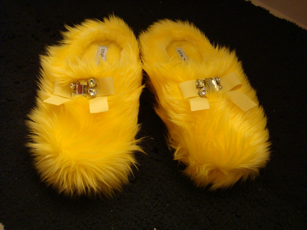 womens clog slippers